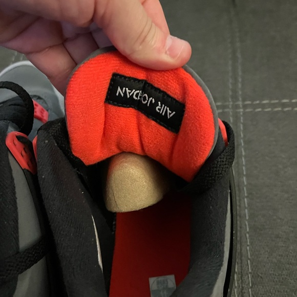 Jordan 4 Retro Infrared Size 11 DH6927 061 - Picture 6 of 9